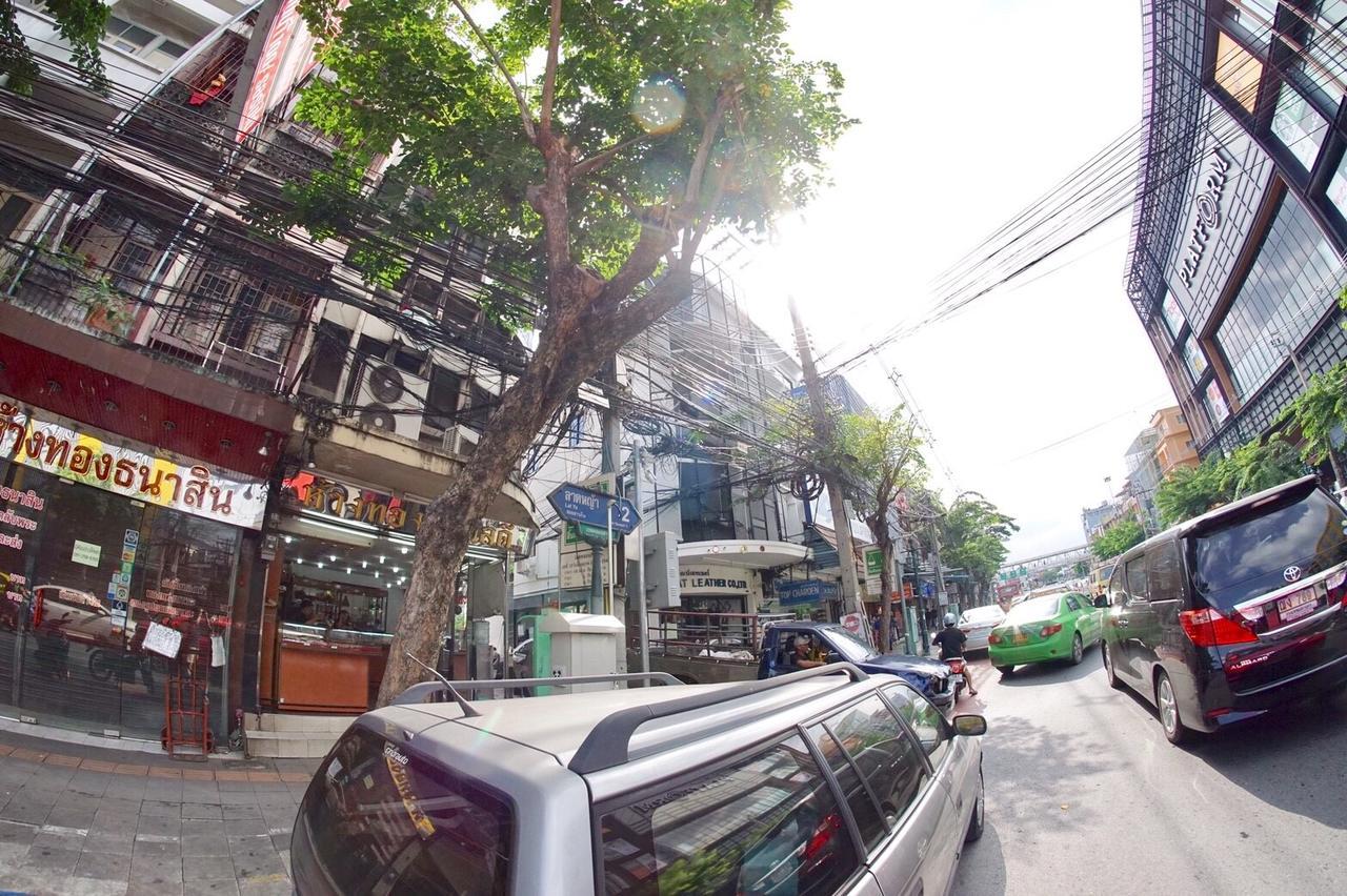 Inn Trog And Inn Soi (Adults Only) Banguecoque Exterior foto